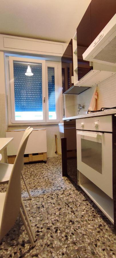 Casa Dante Lejlighed Riva del Garda Eksteriør billede